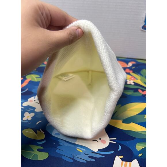 Sanrio Hello Kitty & Friends Patch Cuff Beanie One SIze - Picture 3 of 6